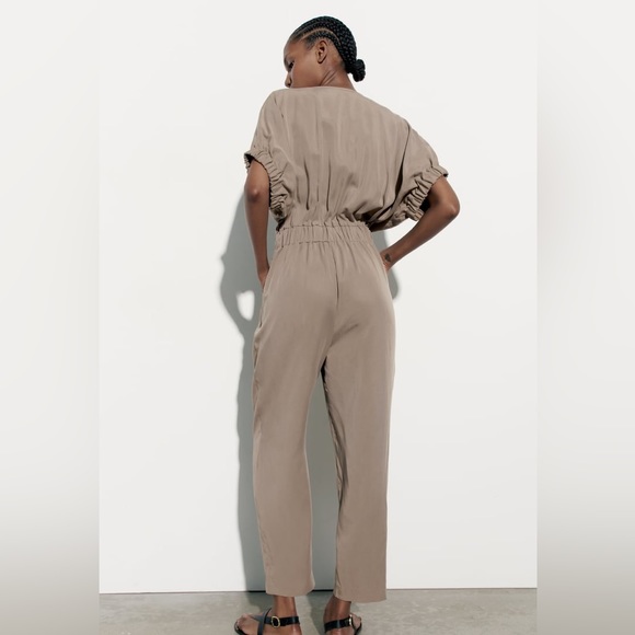 Zara Long Belted Mid-Camel Jumpsuit- Size Small- New with Tags - Picture 4 of 11